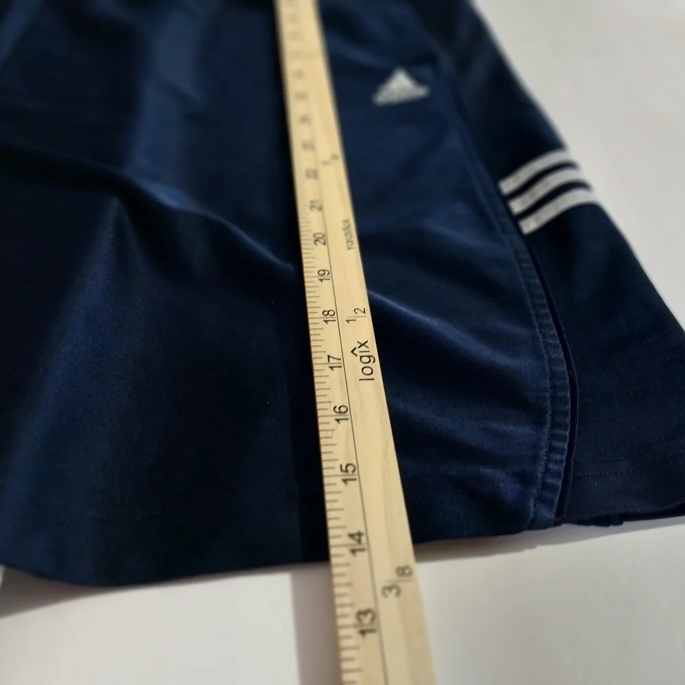 Adidas Men's Vintage Size XL  Navy Blue Athletic Shorts